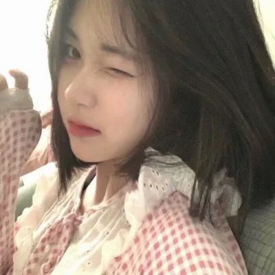 阴目侦信